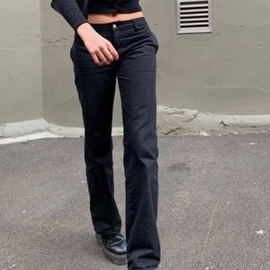 brandy melville pants🖤